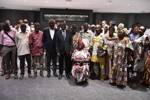 le ministre Amadou Koné rassure les populations impactées de Port-Bouët sur leur indemnisation